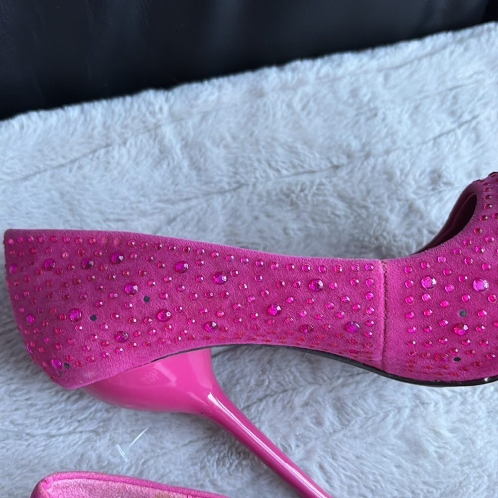 FRH Pink Rhinestone Pumps - Picture 9 of 15